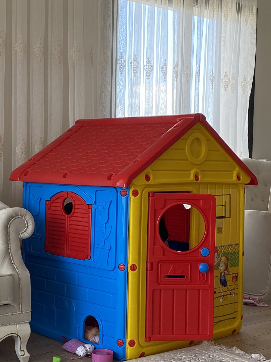 Bıcır bıcır dolaşmayı hayal ettiğim ev