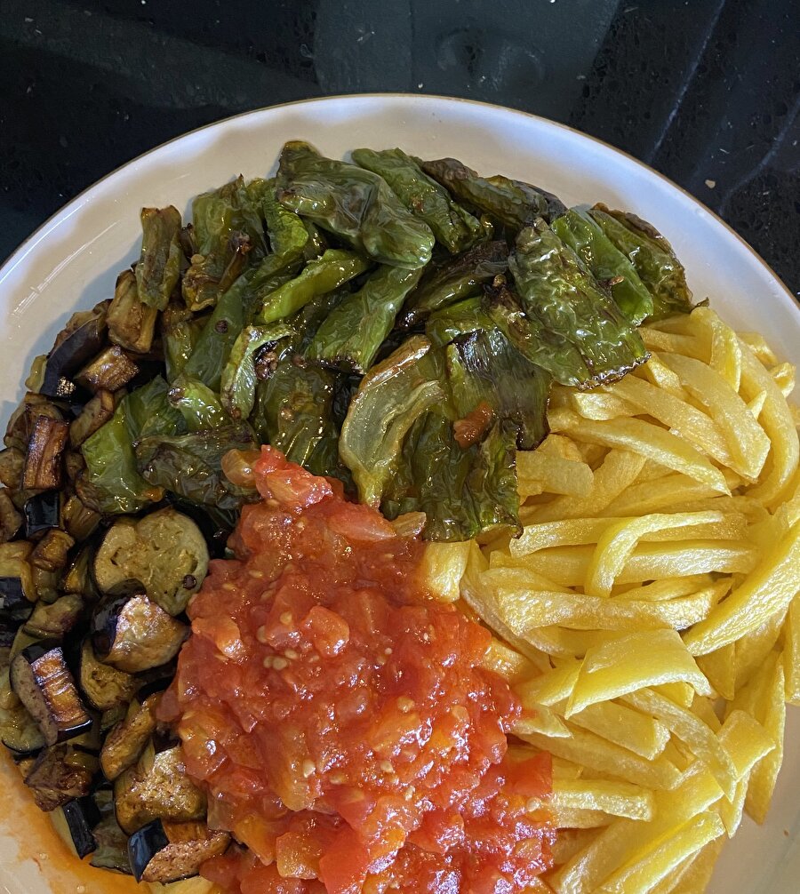 Uğruna dayak yer hastanelik olurum