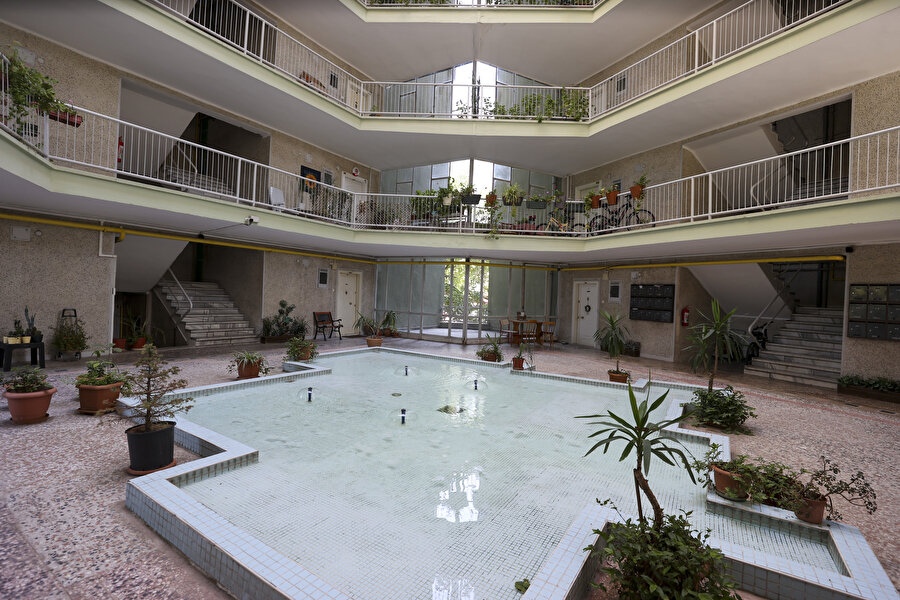 1956'da inşa edildi: Binaya sosyal medyada ilgi büyük