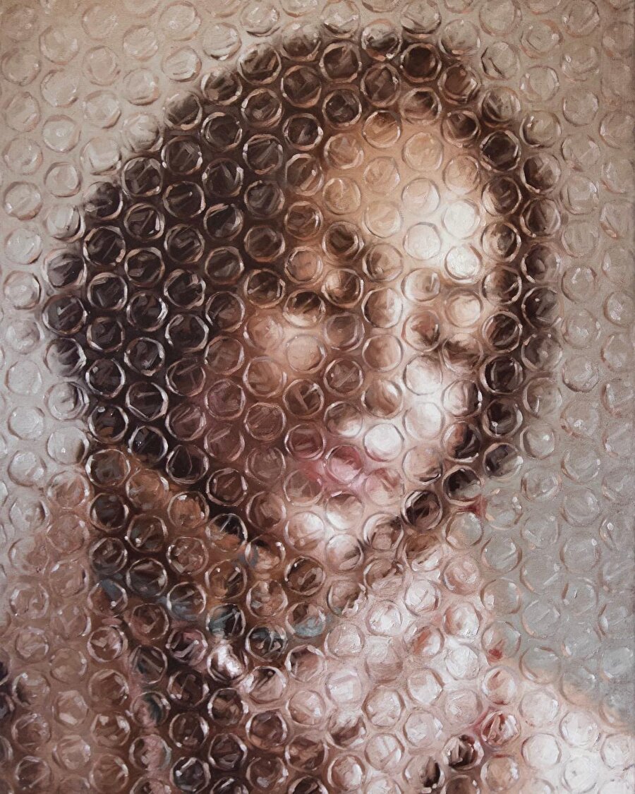 Baloncuklu ambalajın ardındaki hiperrealist dünya ✨