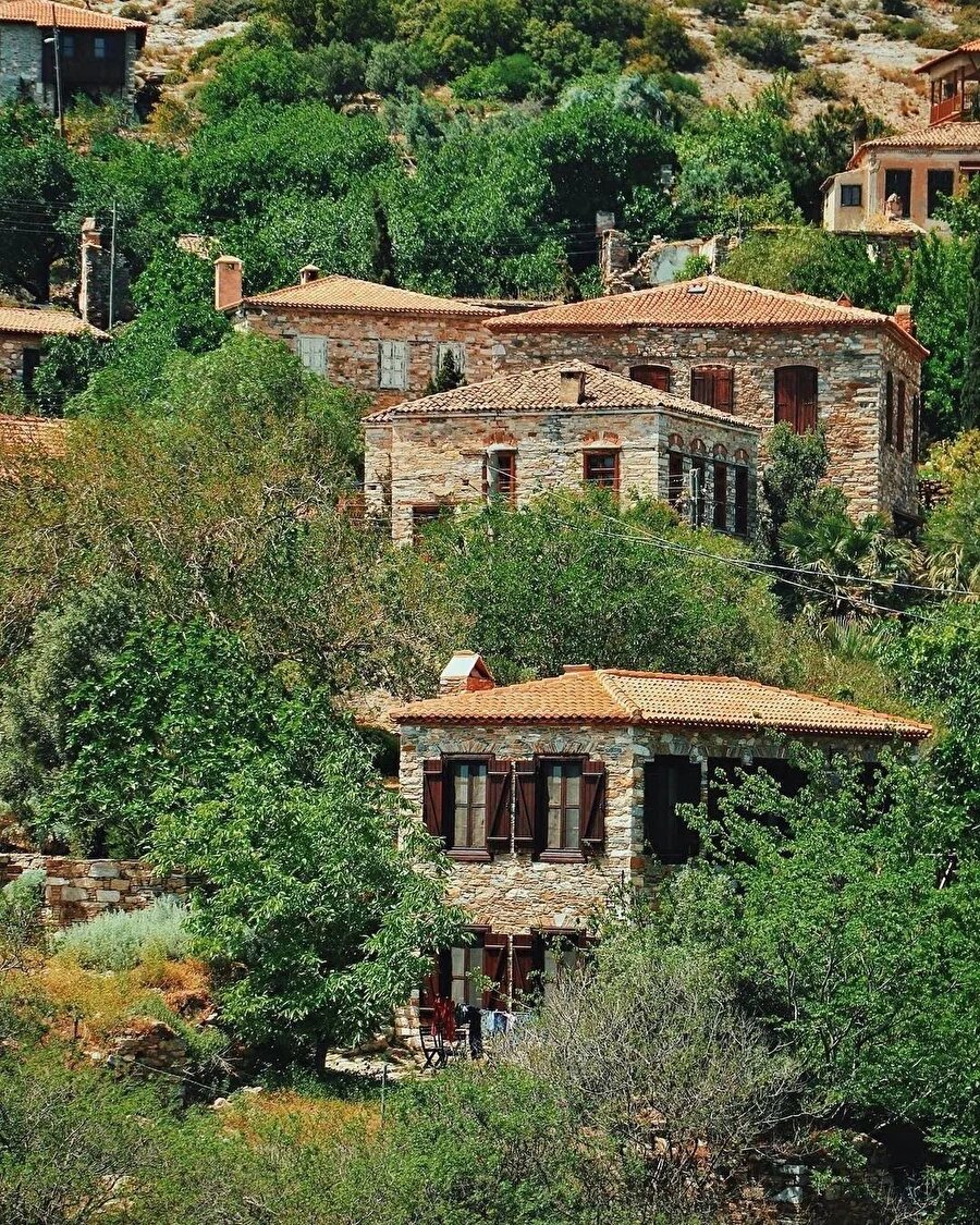 Minyatür bir kasabayı andıran Aydın- Doğanbey Rum Köyü 🌳🍃