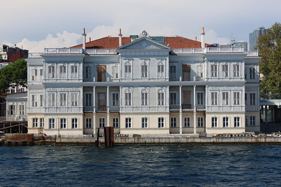 Yalılar 11: Naime Sultan Yalısı 