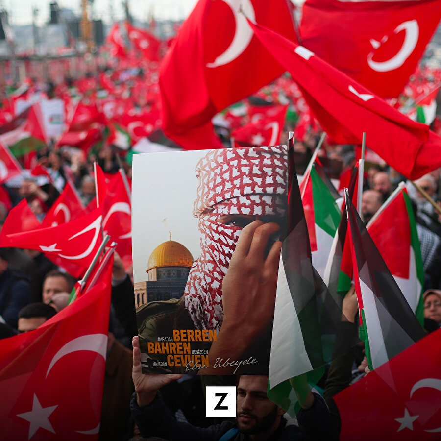 Yüz binler Galata'da buluştu