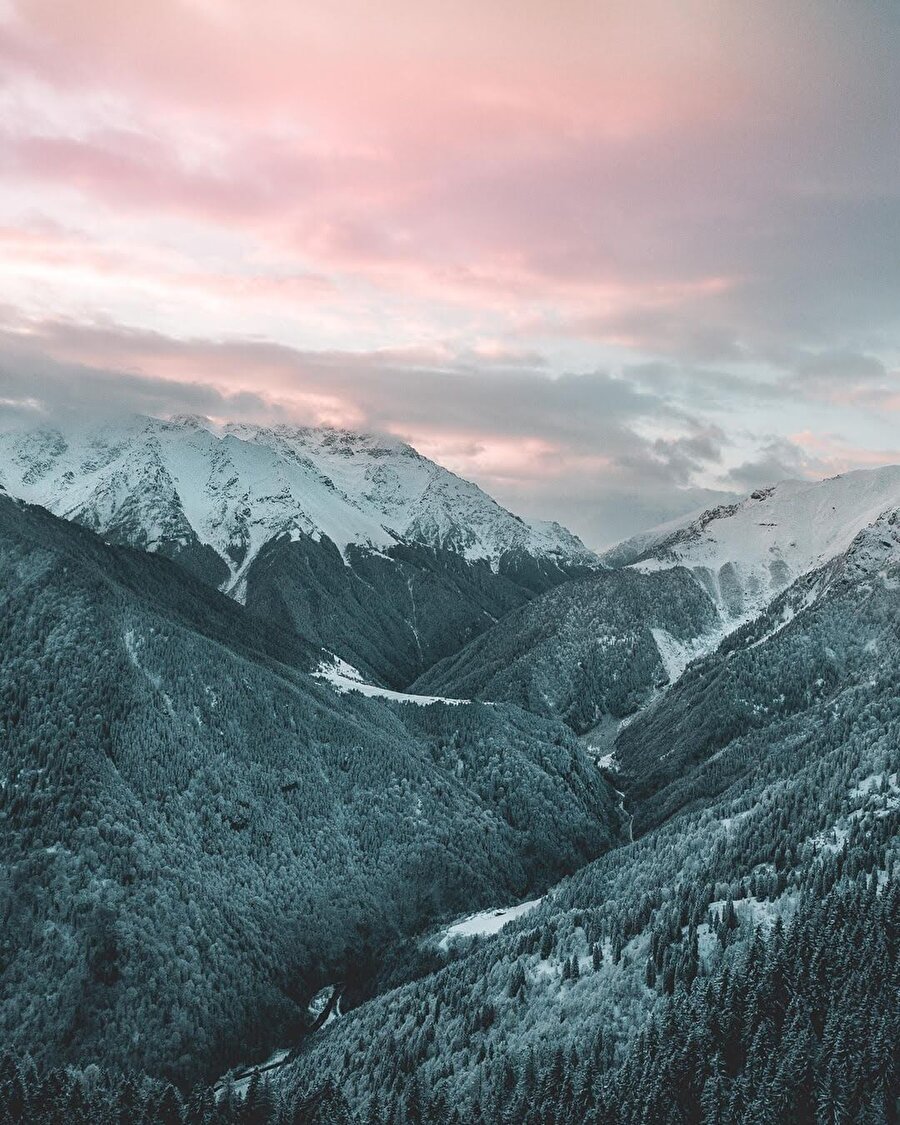 Yeşil Karadeniz’in bembeyaz manzarası: Gito Yaylası 📍
