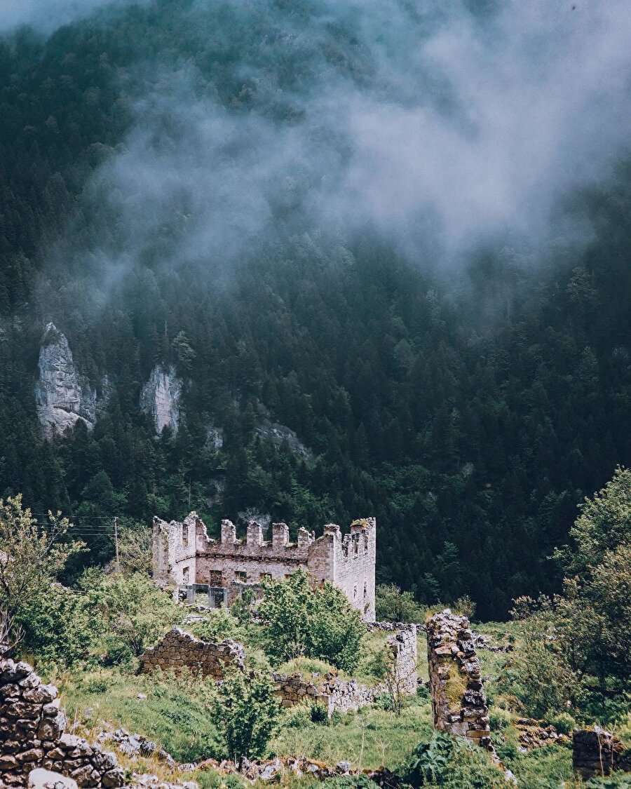 Karadeniz’in tarihi güzelliklerinden biri: Santa Harabeleri 📍