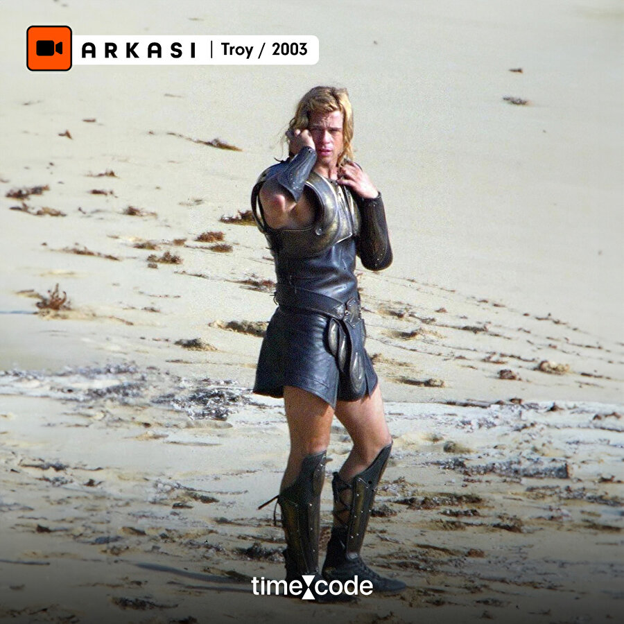 Brad Pitt, Troy filminin setinde