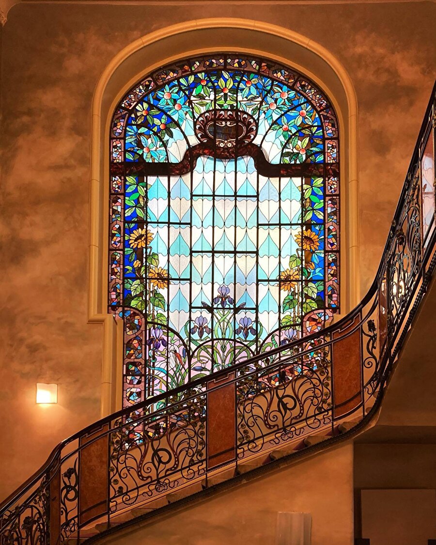  Tüm ihtişamıyla bir Art Nouveau örneği: Kárössy Villa