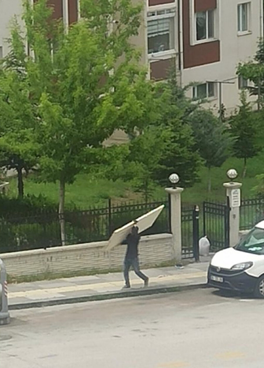 Hadi çal giderken kapımı