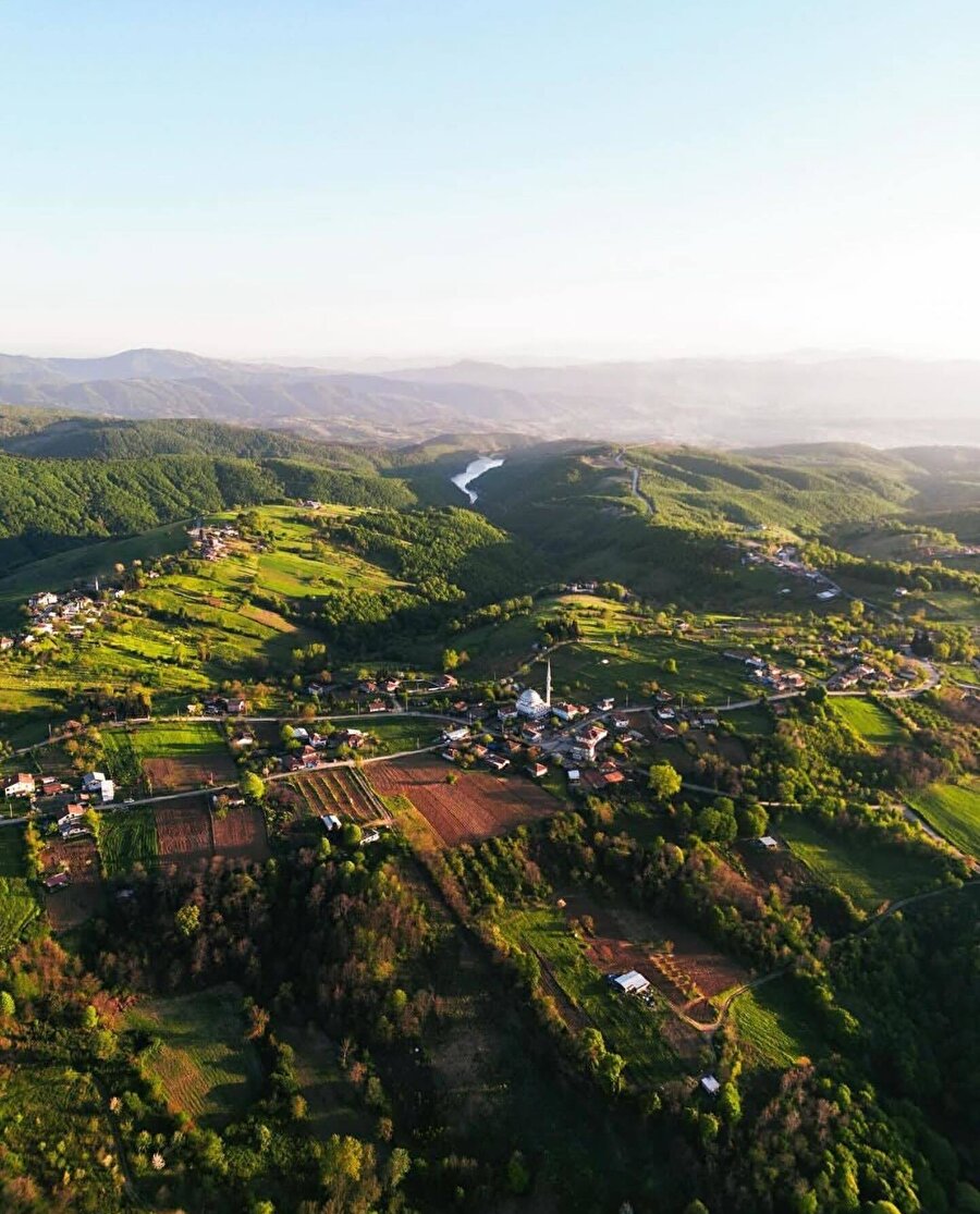 Adını kaptan-ı deryadan alan Karamürsel 🫠☀️