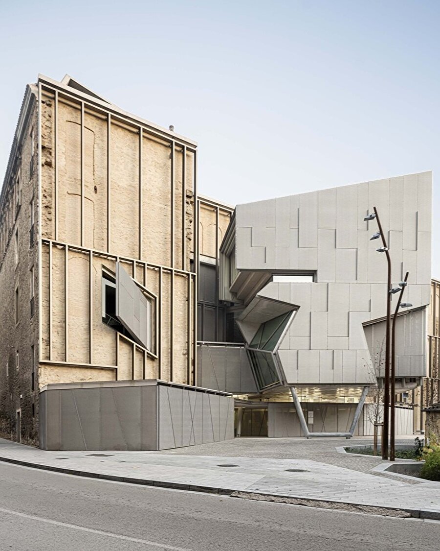 Eski Saint Ignatius Koleji’nin müzeye dönüşümü