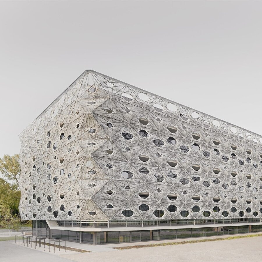 Ofis 20: Texoversum Innovation Center 