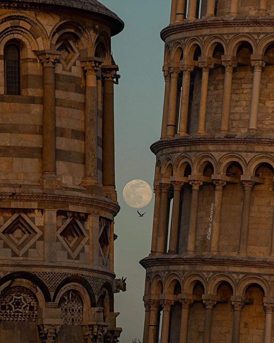 Bir yapının eğik olması ona nasıl dünya çapında ün kazandırabilir?