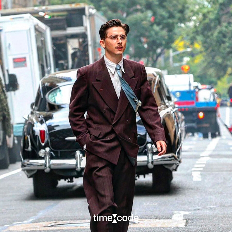 Timothée Chalamet sette