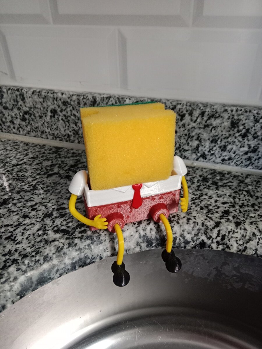 Sünger Bob, sen bu hallere düşecek adam mıydın?
