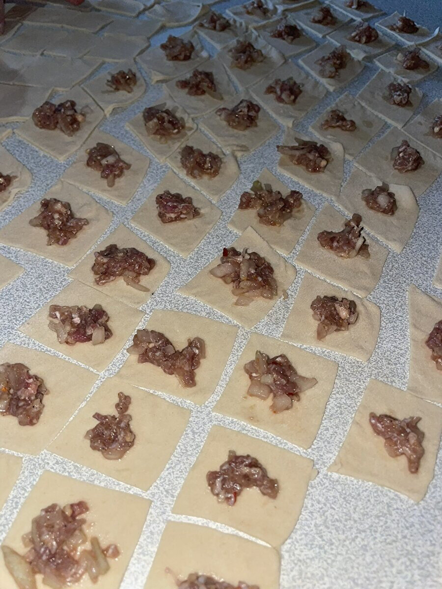 Fotoğrafa bakınca sırtımız ağrıyor