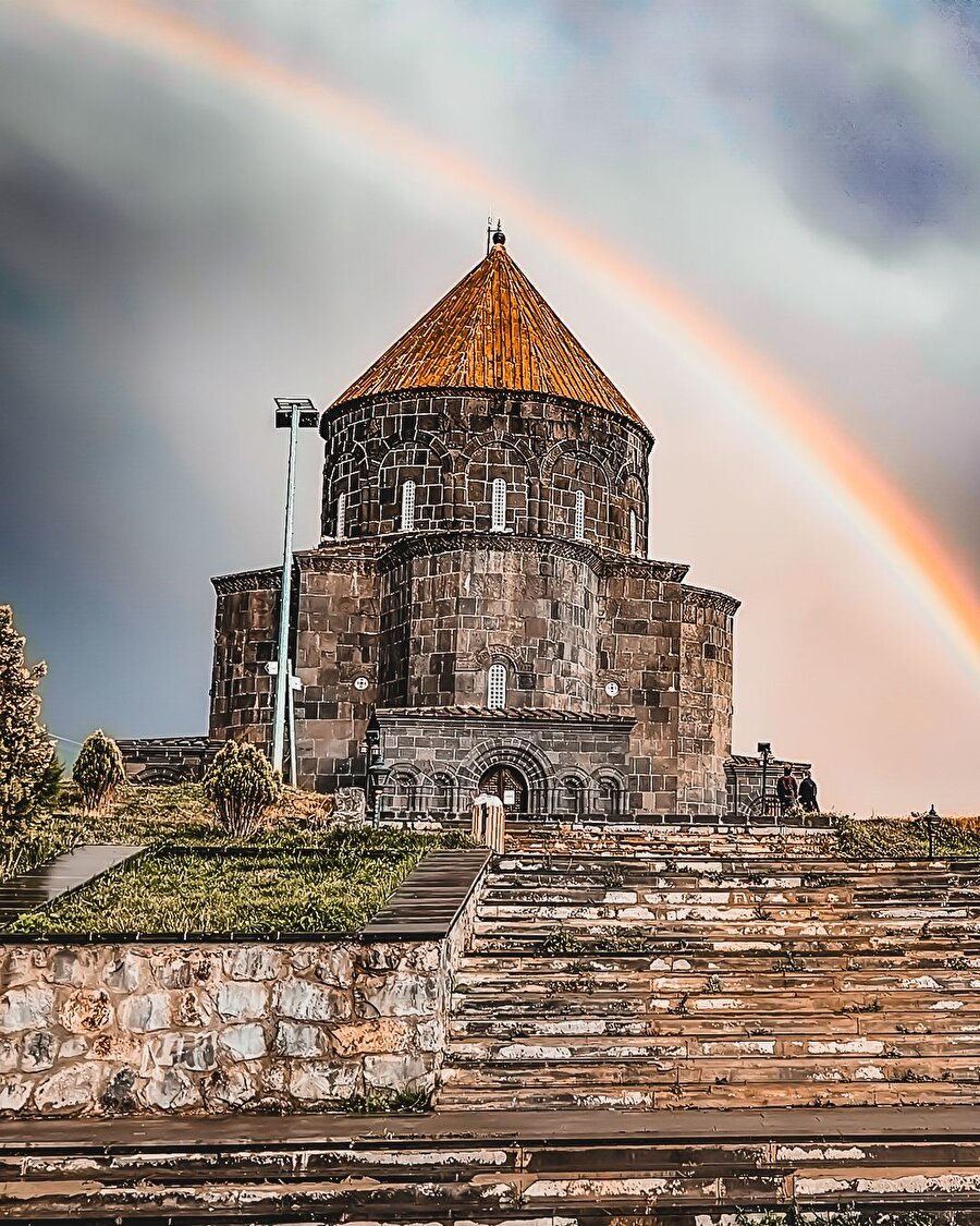 Kars’ın sembol yapılarından biri: Kümbet Camii 🕌