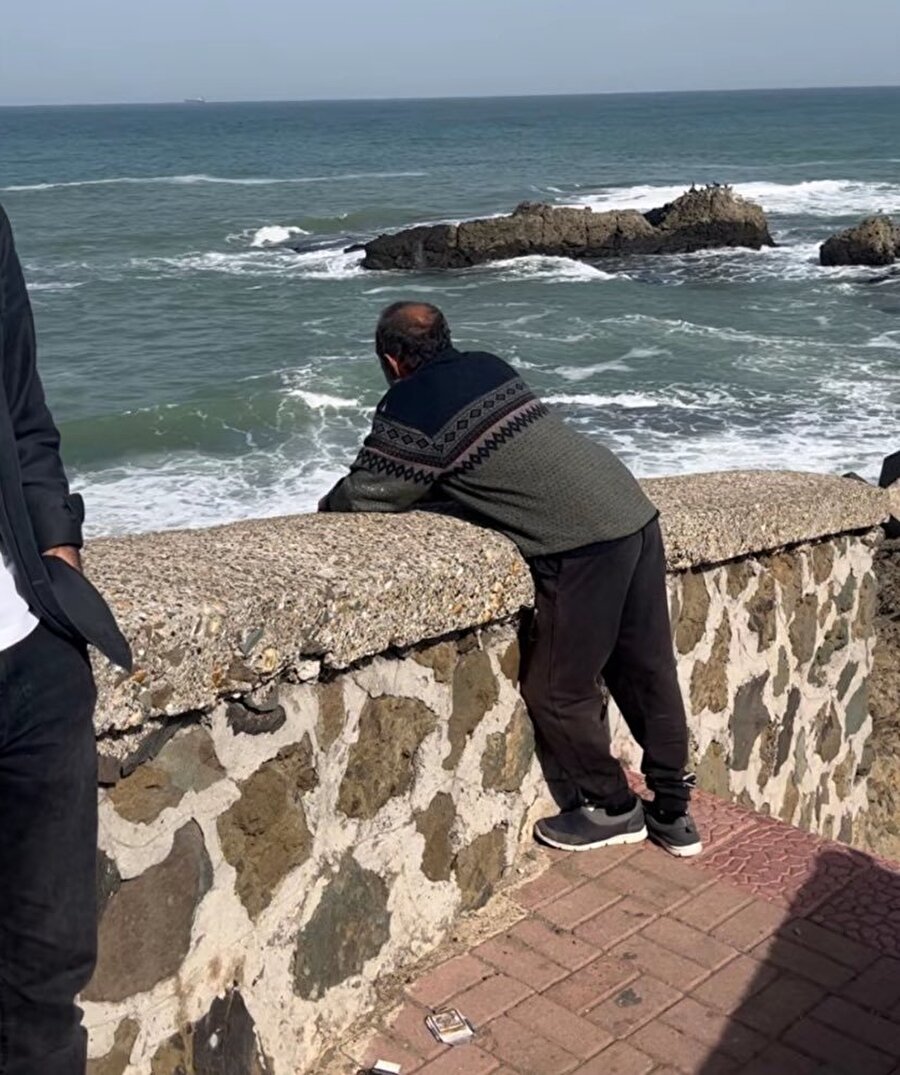 Deniz gördüğüm an overthinkistana dalma şeklim