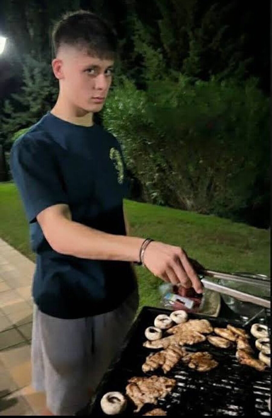 Evde ses bir ton yükselince bizim sıfat