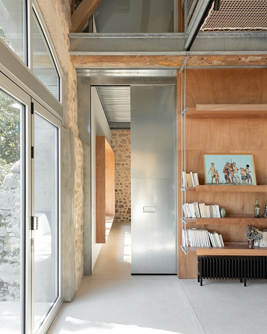 Eski çiftlik evinden dönüşüm: Maison Morvan 