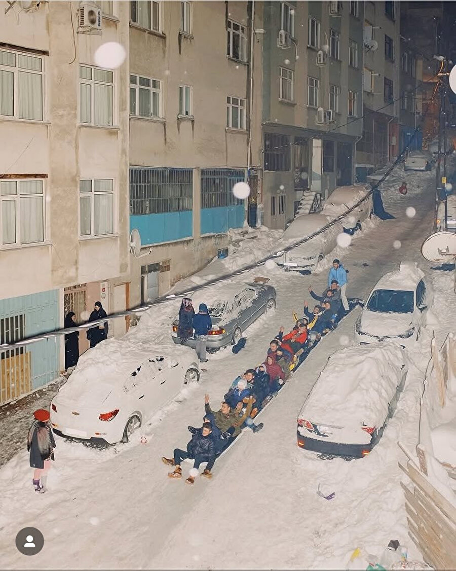 Mahvetti bu görsel bizi