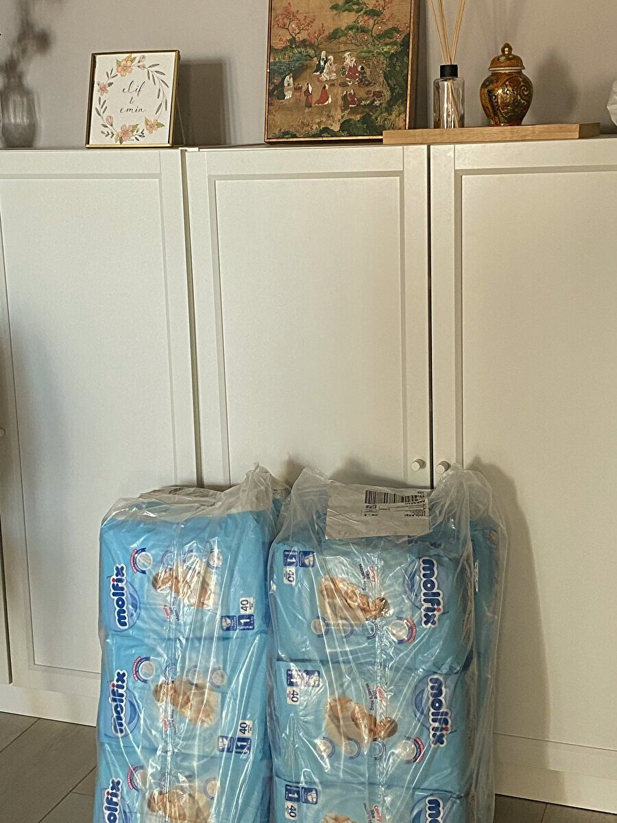 Tüm bezlerin aynı bedende olması detayına takılan tek kişi biz miyiz?