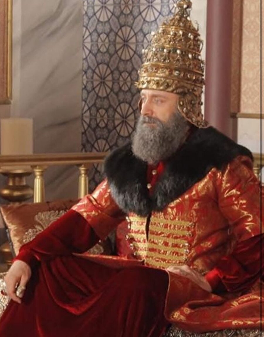 Arkadaşımla buluşmaya giderken yaptığım kombinin abartı seviyesi