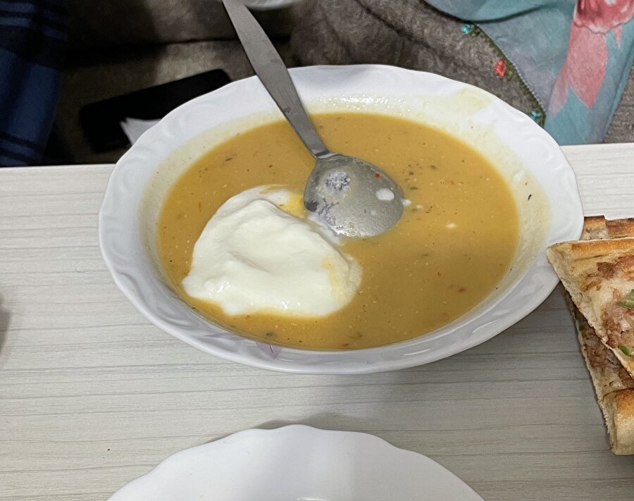 Damak tadı gruptan ayrıldı