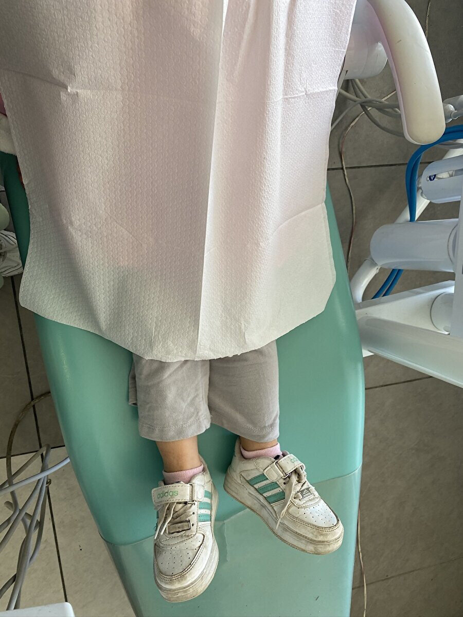 Hastanın önlükten kısa olduğu o mistik görüntü