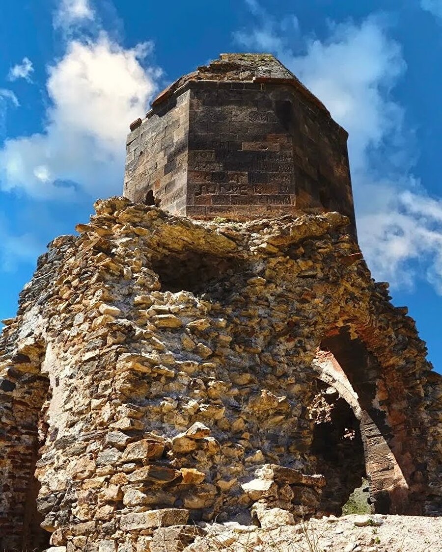 Muş’un saklı tarihi: Arak Kilisesi 📍