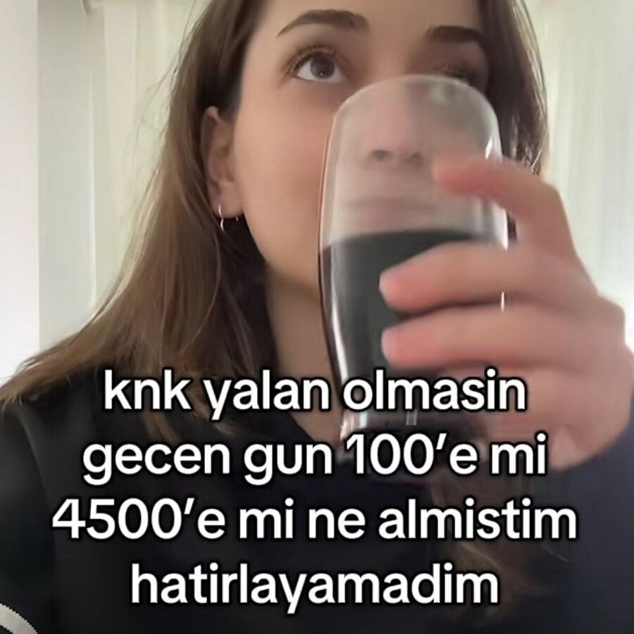 Biri kıyafetimizin fiyatını sorunca uyguladığımız indirim