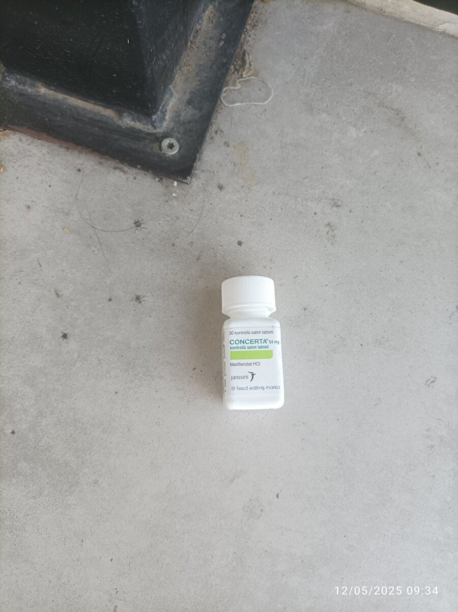 Biri dikkatini düşürmüş