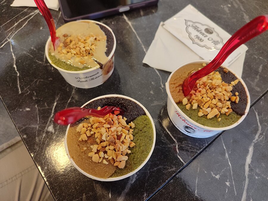 Çayı şekersiz içtiğim gün tükettiğim tatlı miktarı