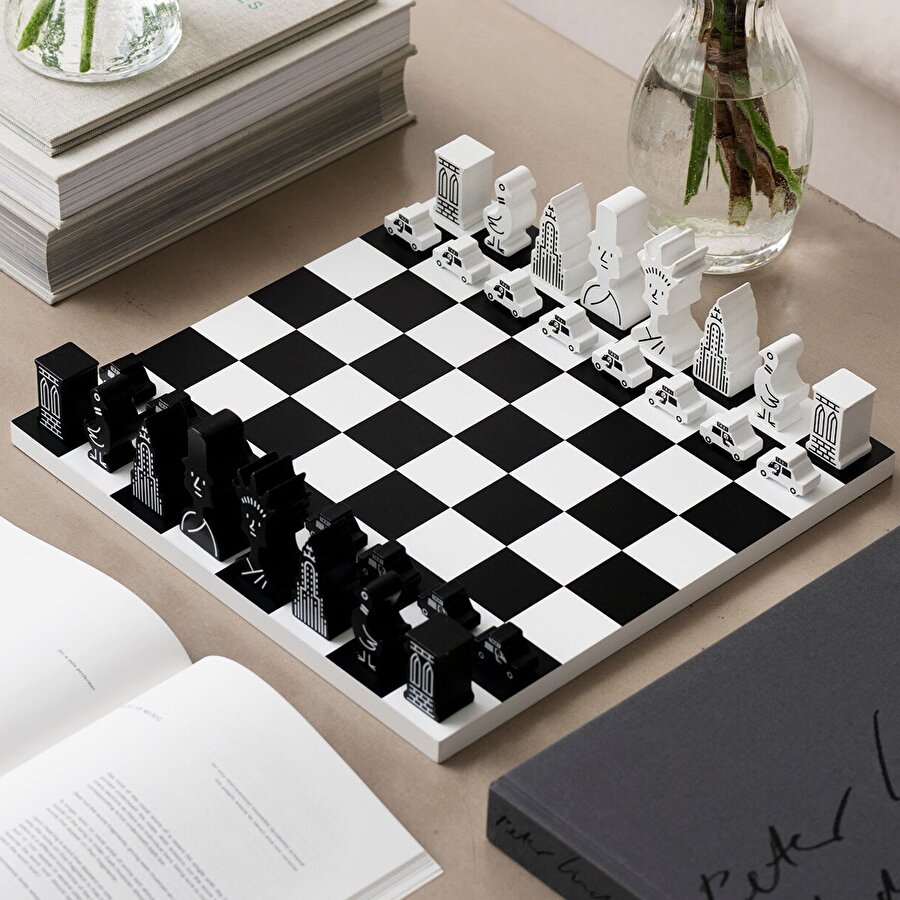 Printworks’ten The New Yorker’ın 100. Yılına özel satranç seti