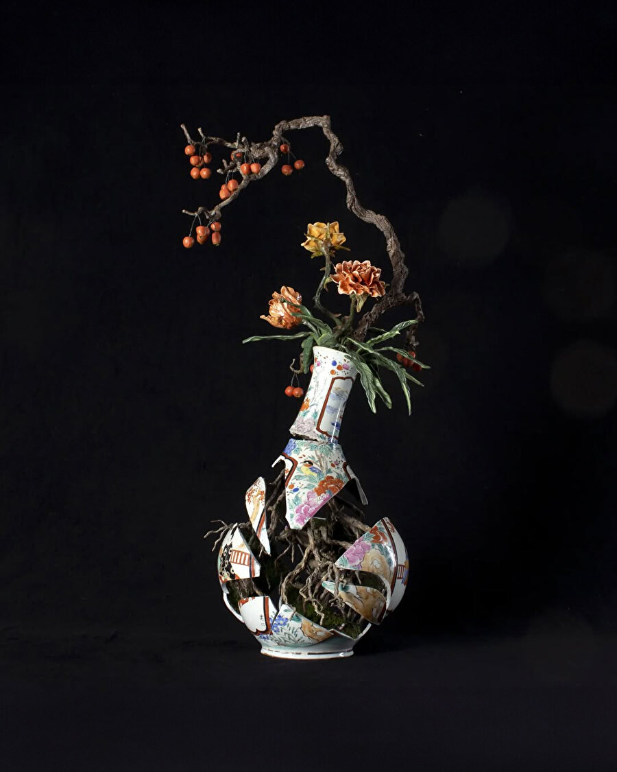 Seramik vazolara direnen güçlü bonsai kökleri ⚱️