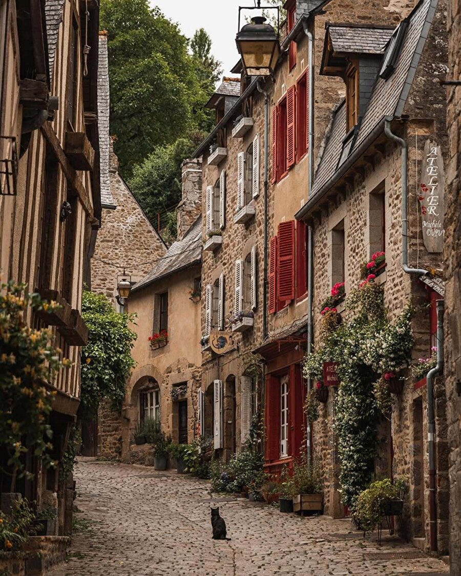 Fransa’nın orta çağ kasabası: Dinan ✨