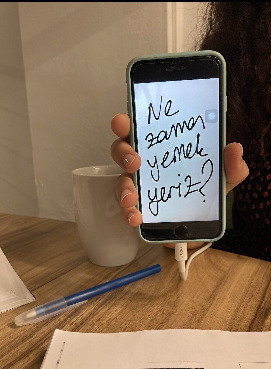 Kütüphanede çalışırken kafamızın içi