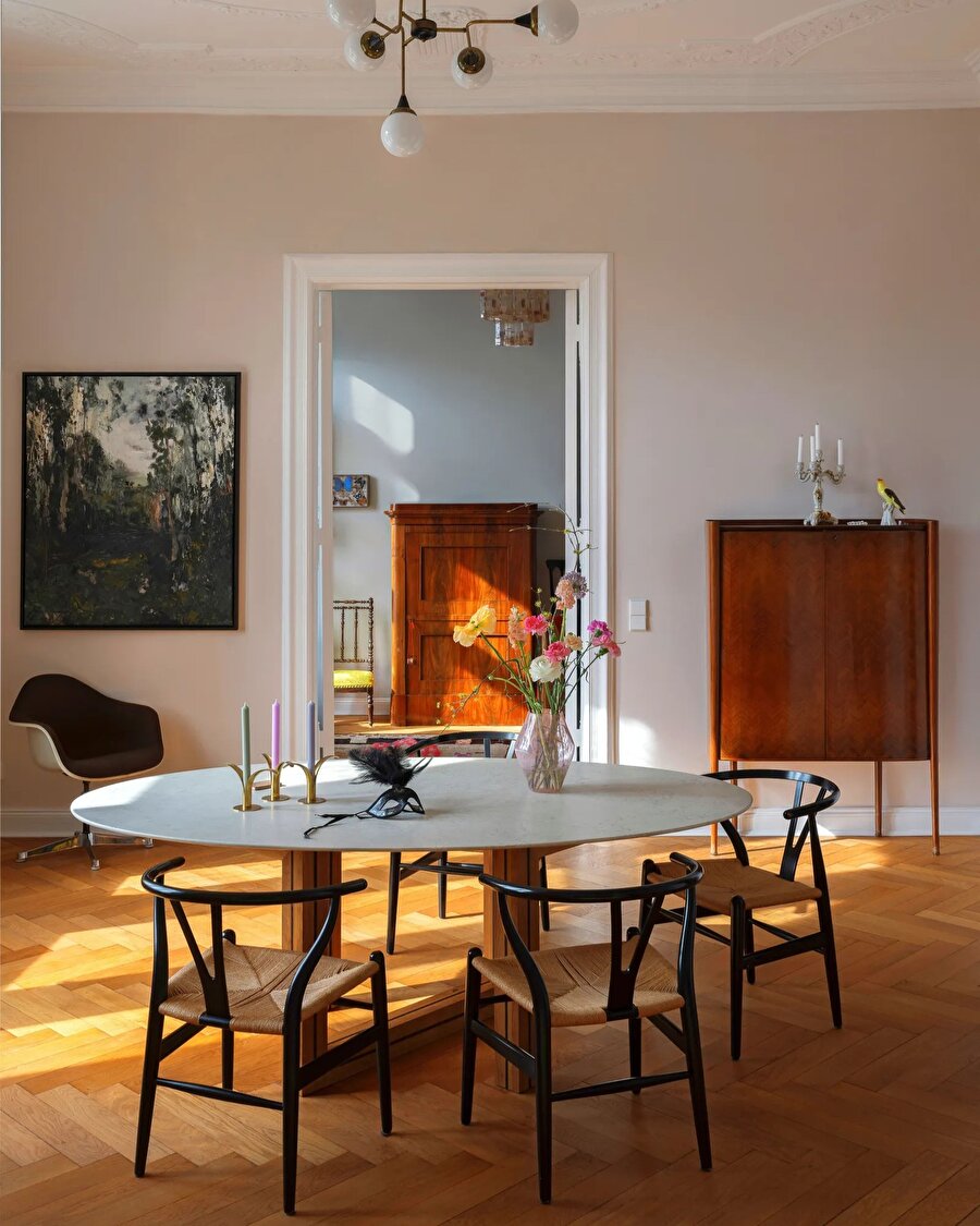 Lietzensee Yakınlarında Zamansız Bir Yorum: Christiane Schmitz’in Renkli Dairesi