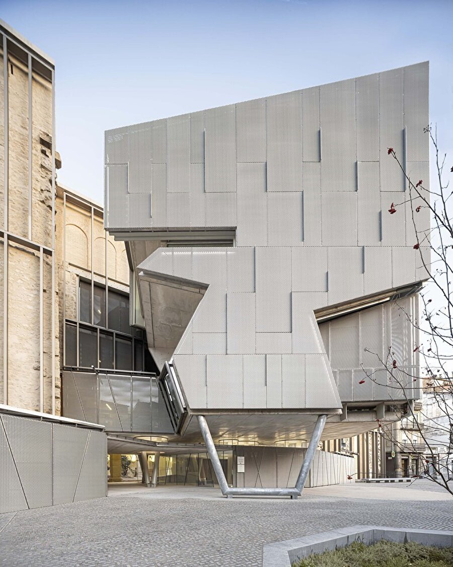 Katolonya Barok Müzesi’nin Yeni Giriş Cephesi