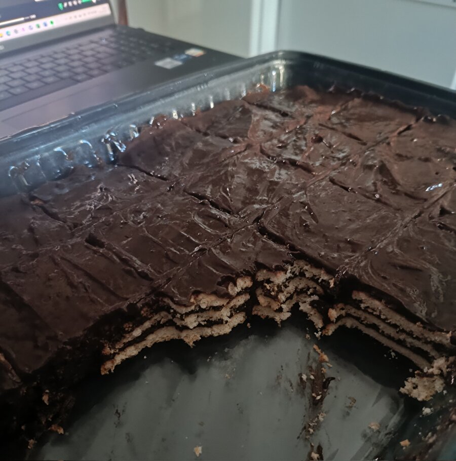 Çok emin olamadık ama bu evde erkek bir çocuk olabilir