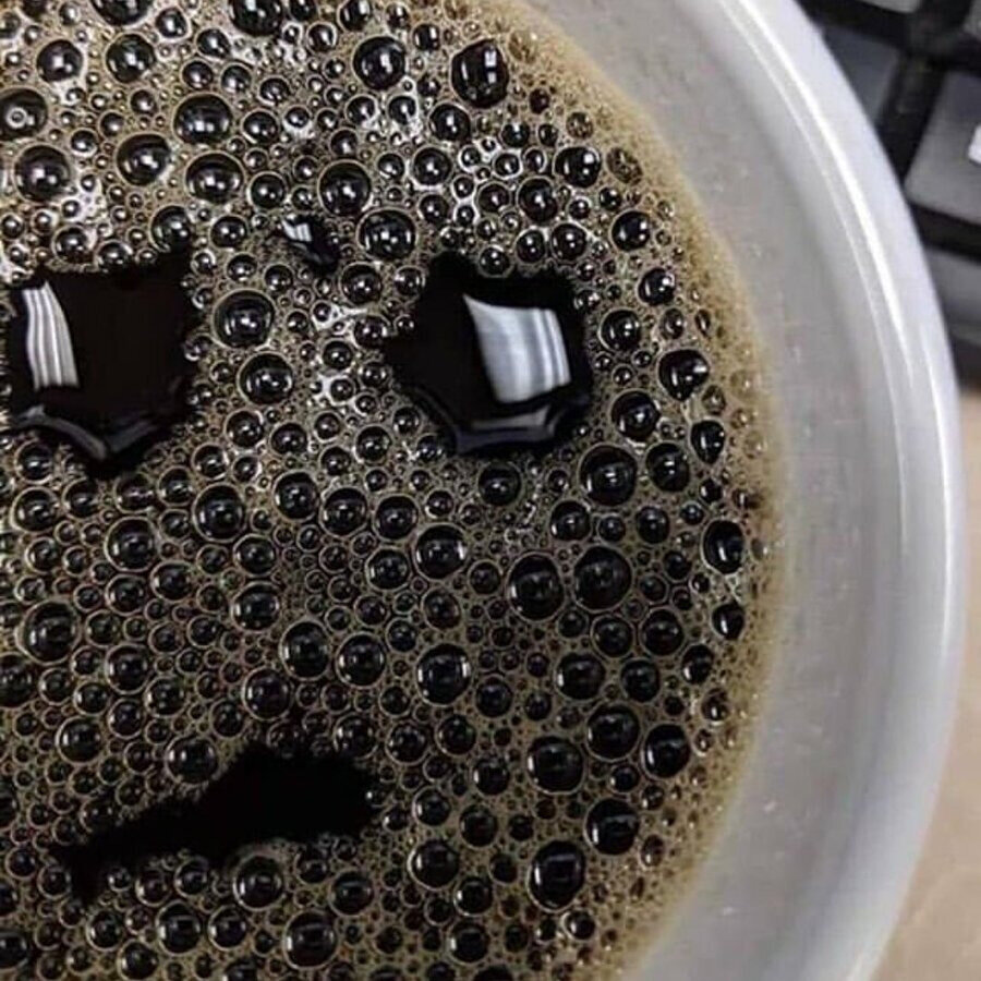 Öğle arasına çıkmadan çalıştığımı gören kahve