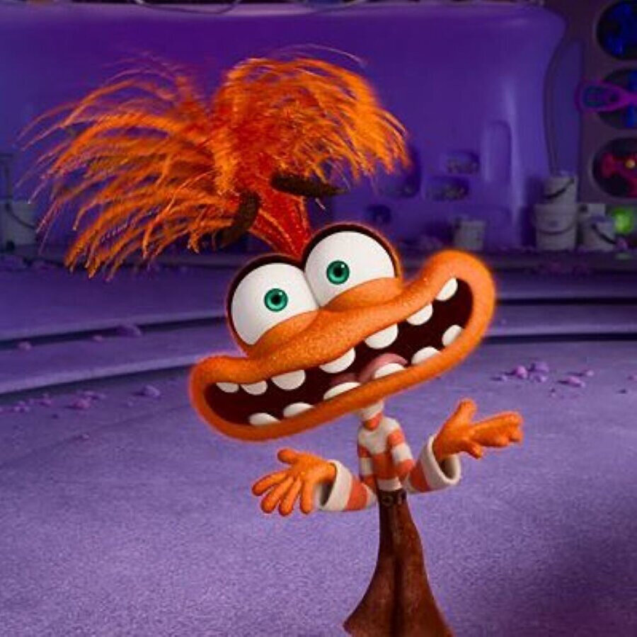 Ağzına kadar dolu otobüste ineceğim durak yaklaşınca dönüştüğü kişi