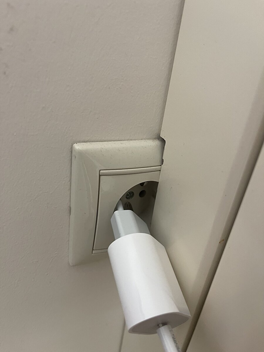 Şarjı biten Kenan Doğulu'ya Selim Bey'in yaptığı tasarım