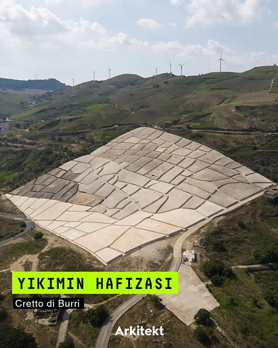 Cretto di Burri, 1968 Belice depreminde yıkılan Gibellina’yı anıtlaştırıyor