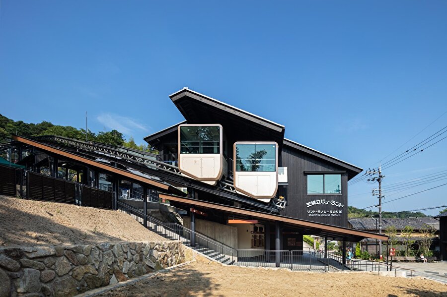 Miyazu’da Monoray İstasyonu çelik ve ahşapla yeniden tasarlanıyor 