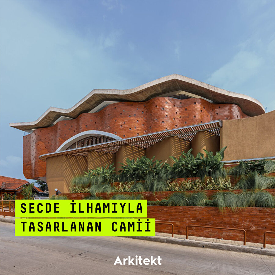 İmam Gazâlî’nin ‘kâinatın katlanması’ yorumu, caminin formuna ilham oluyor