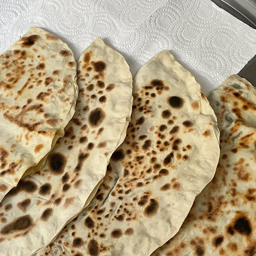 Kokusu olan görsellerde bugün