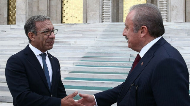 Turkish parliament speaker Mustafa Sentop and Duarte Pacheco, the head of Inter-Parliamentary Union