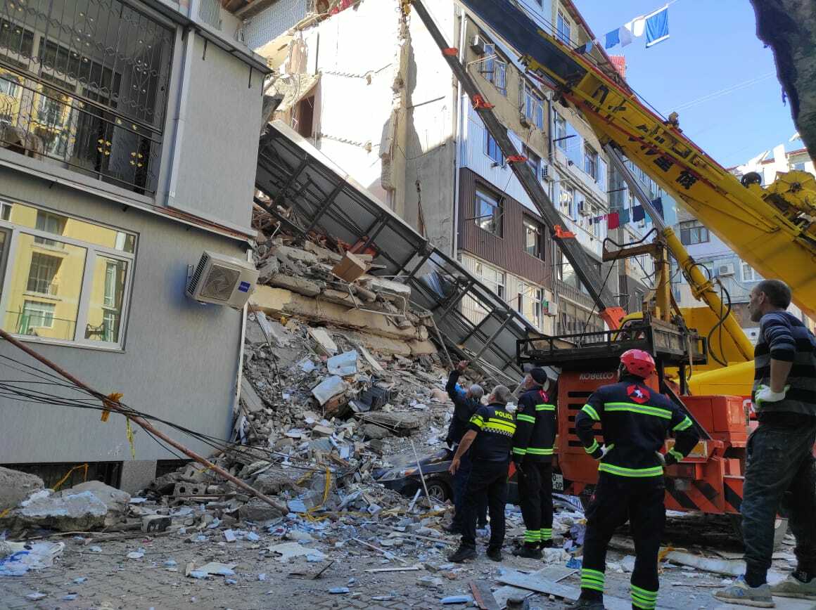 Seven-storey Building Collapses In Georgia's Batumi