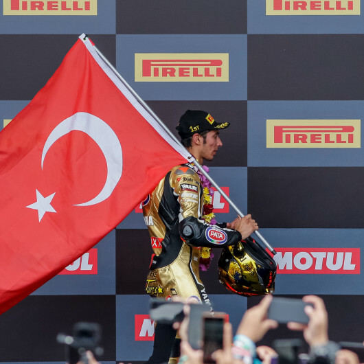 Toprak Razgatlioglu wins 2021 Superbike World Championship