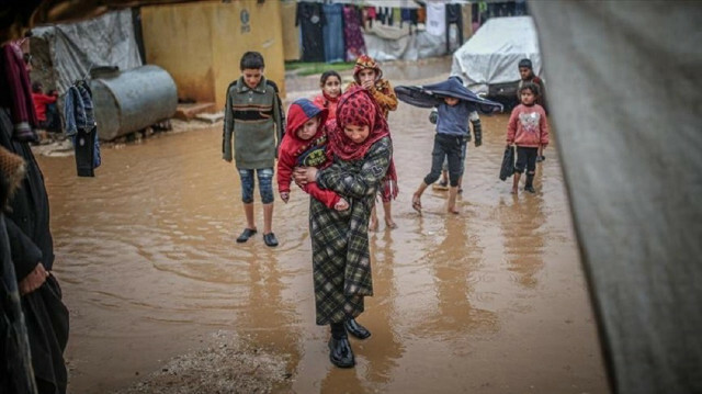 Floods In Syrian Refugee Camps Leave Thousands Of Families Devastated ...